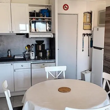 T2 Avec Piscine, Accès Et Parking Privatif - Les Mimosas - Fr-1-610-67 Appartement *